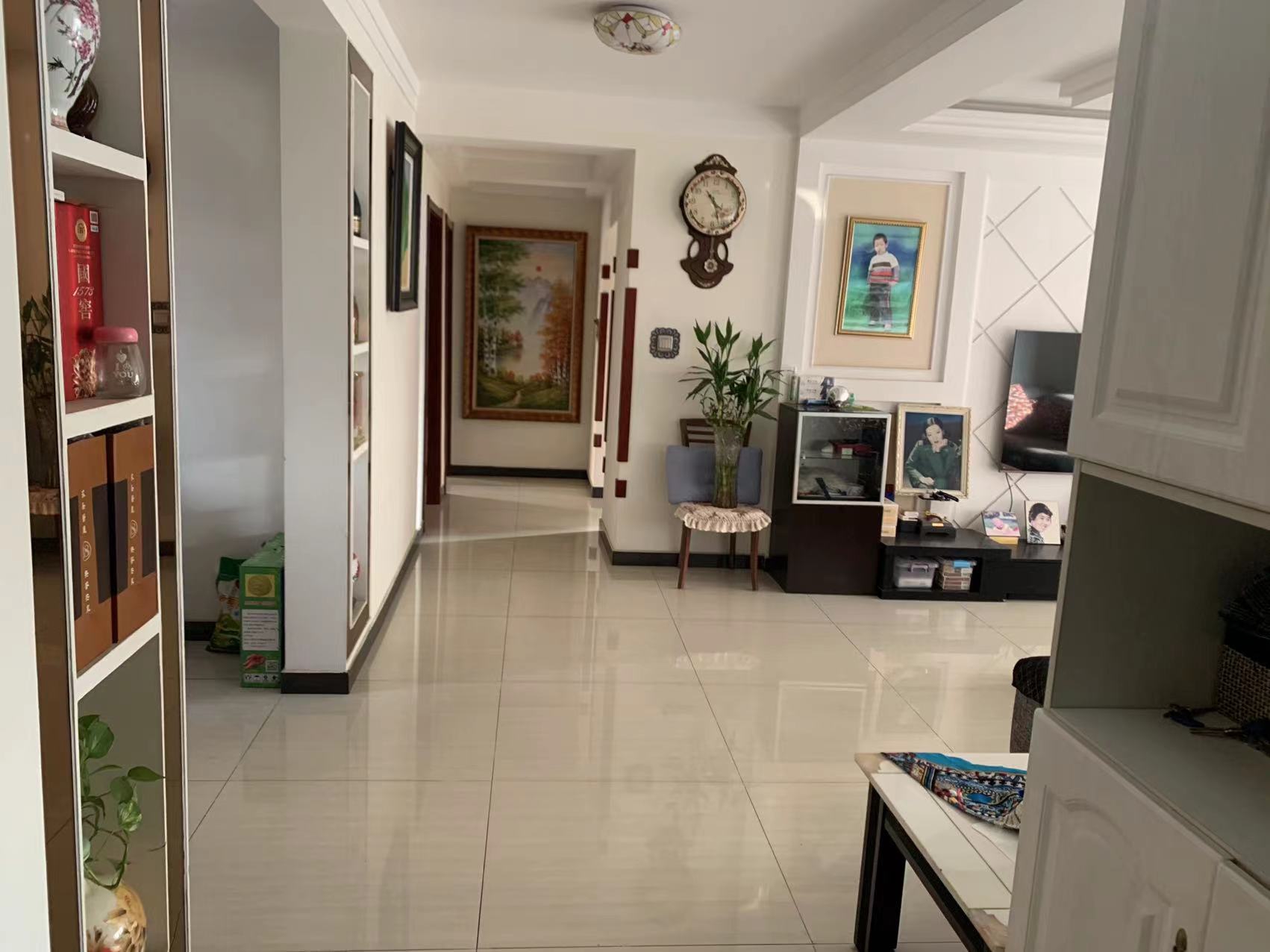 3室2厅2卫卫国里阳光家园（和泓阳光）