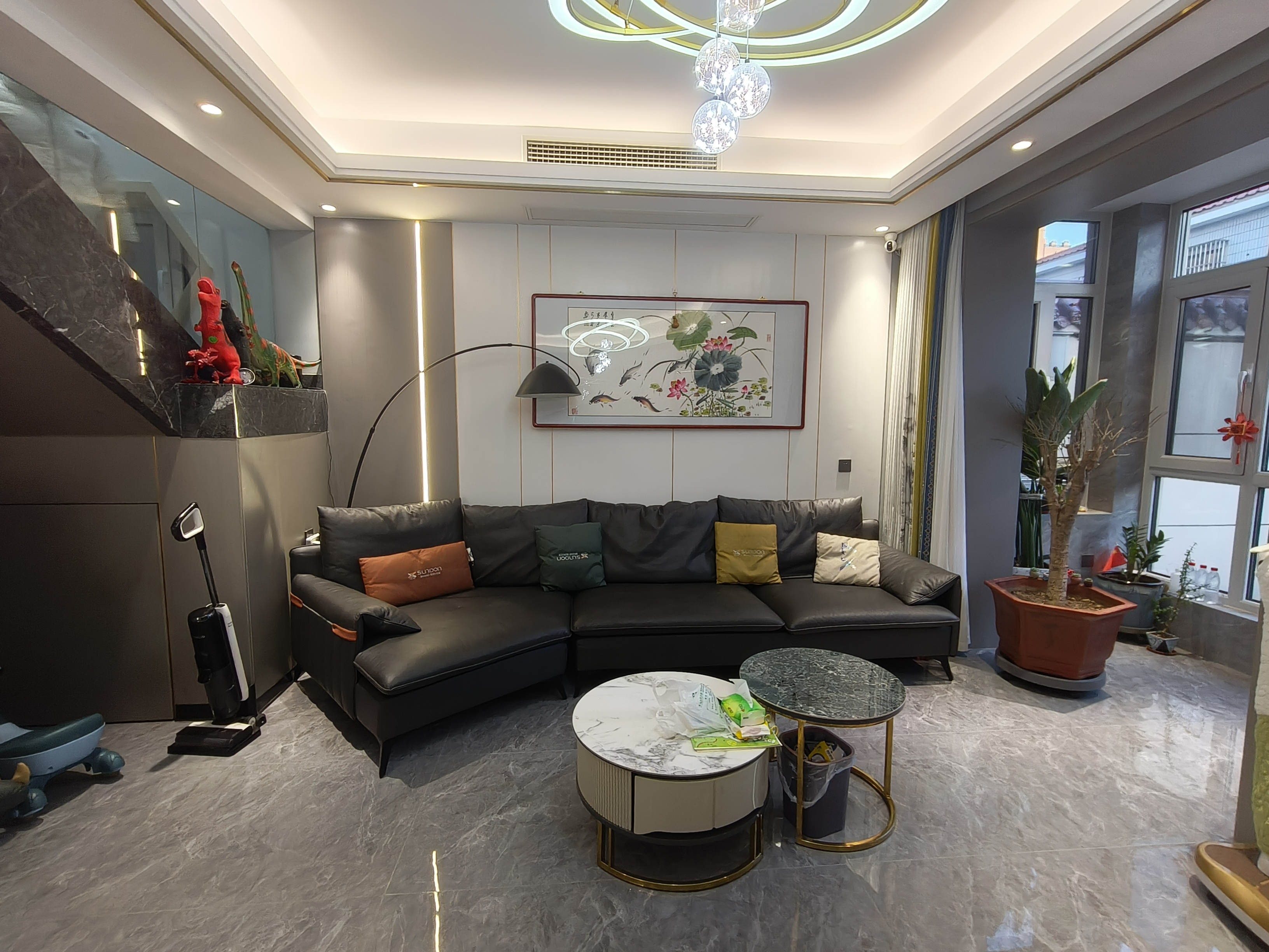 6室1厅1卫园东20小区