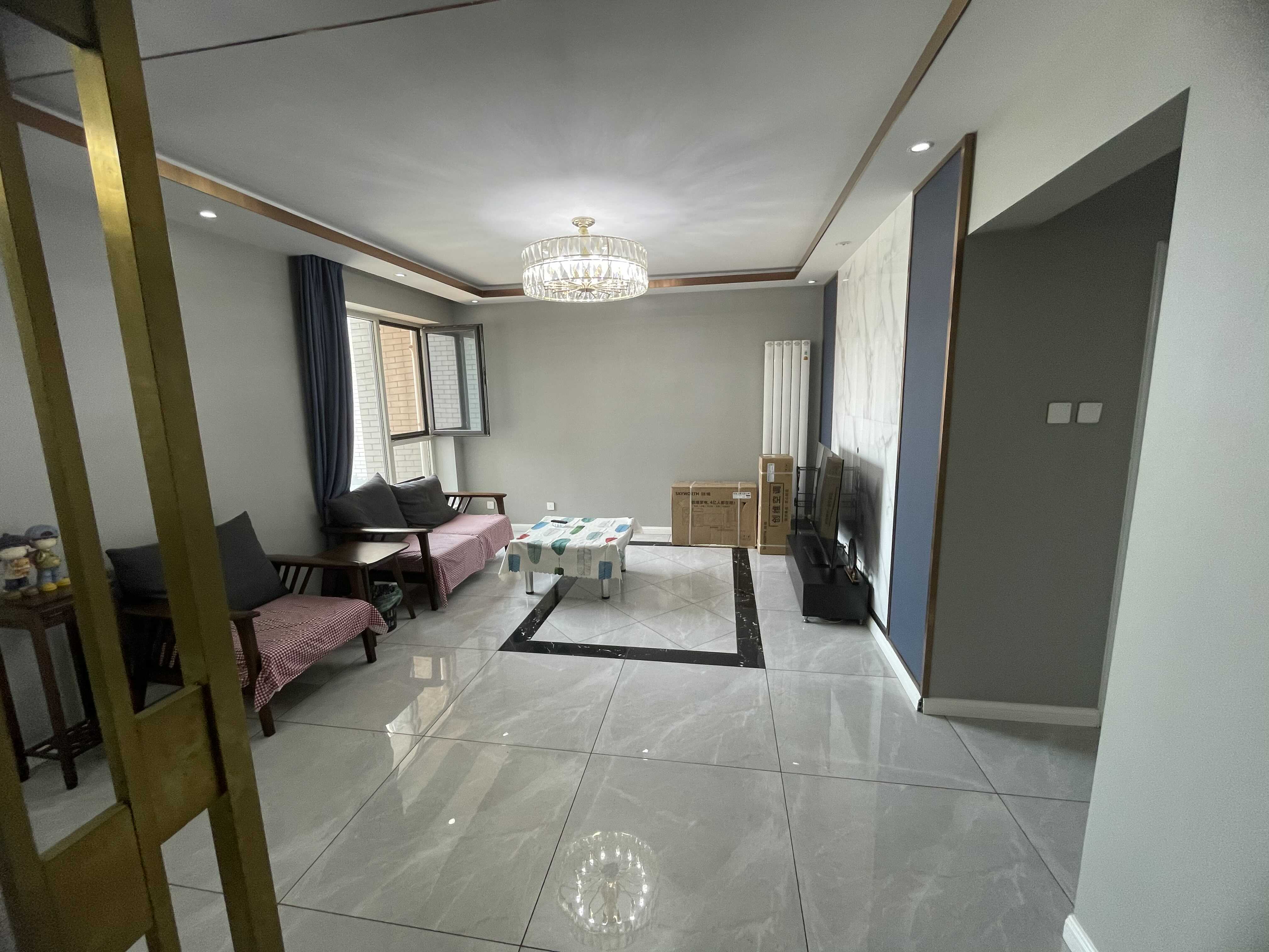 3室1厅1卫建工里新华联家园