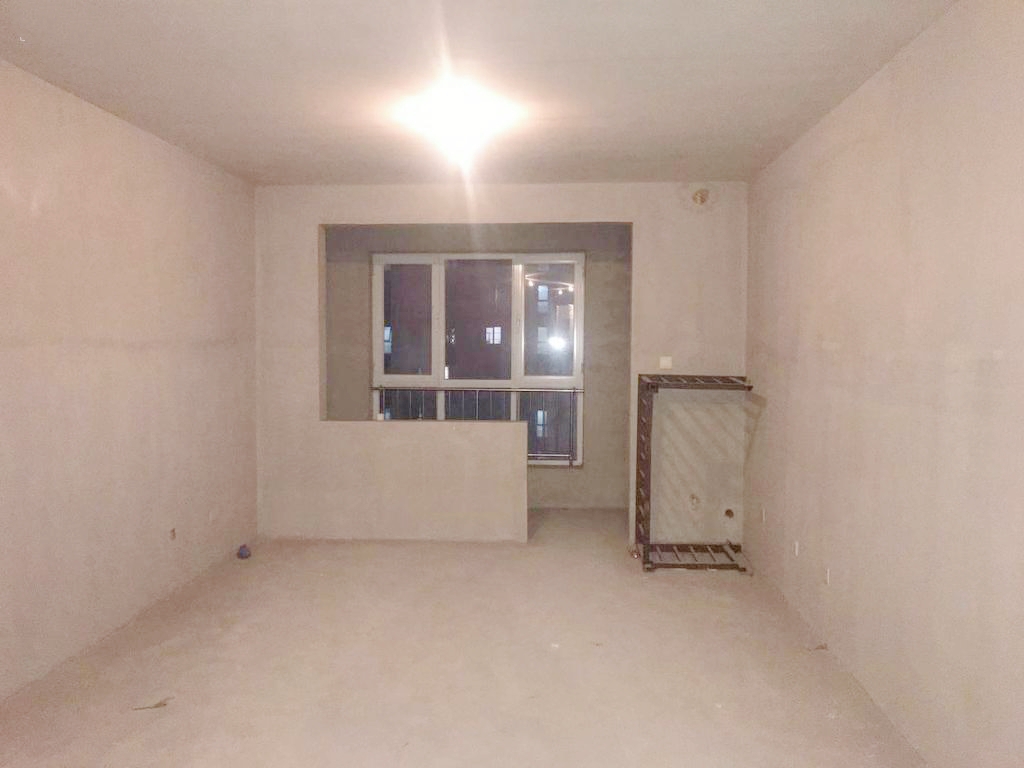 3室2厅1卫浭阳华府