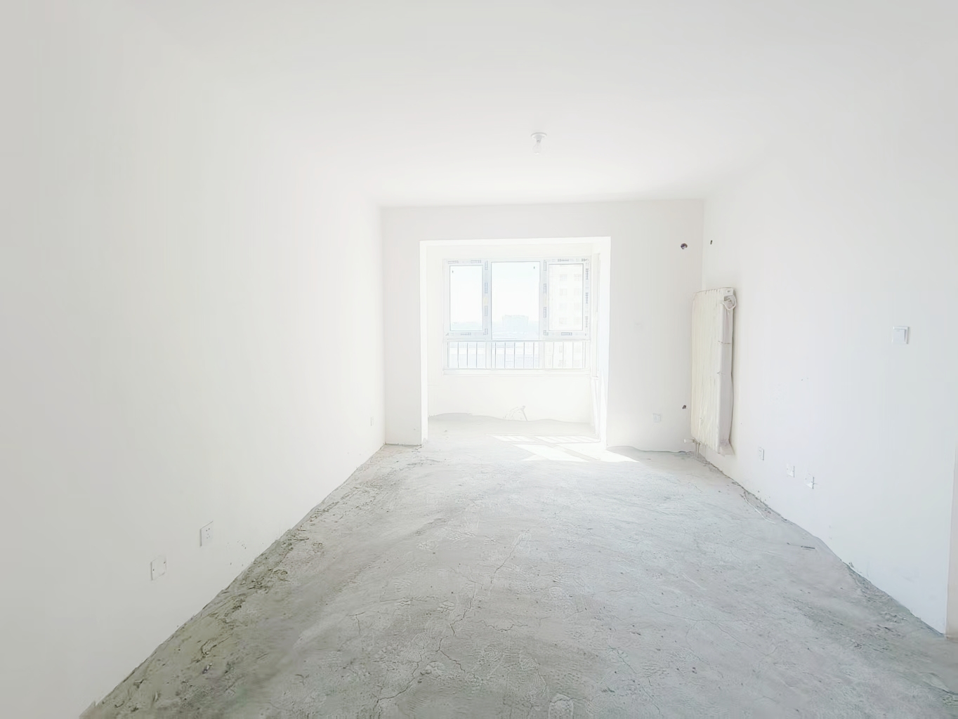 3室2厅1卫中建府
