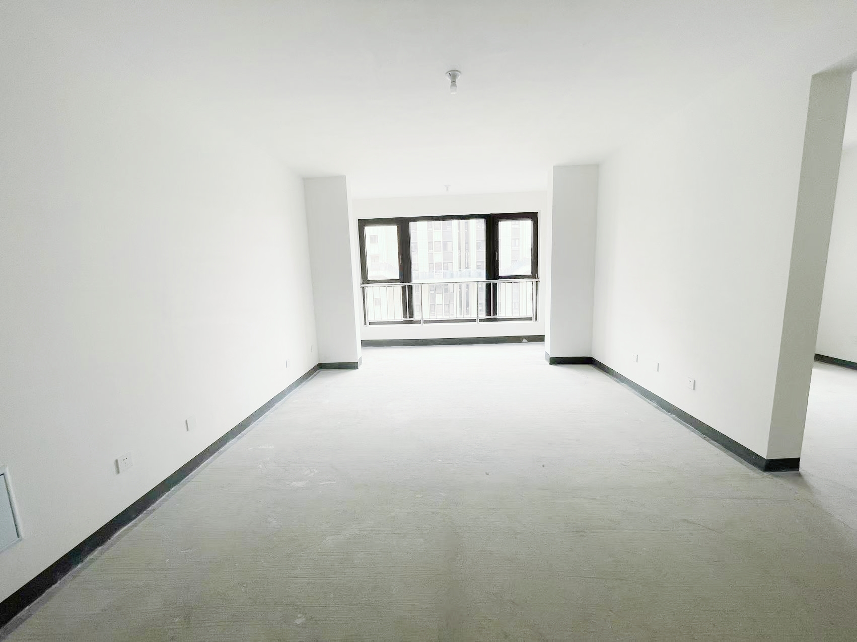 3室2厅2卫国茂府