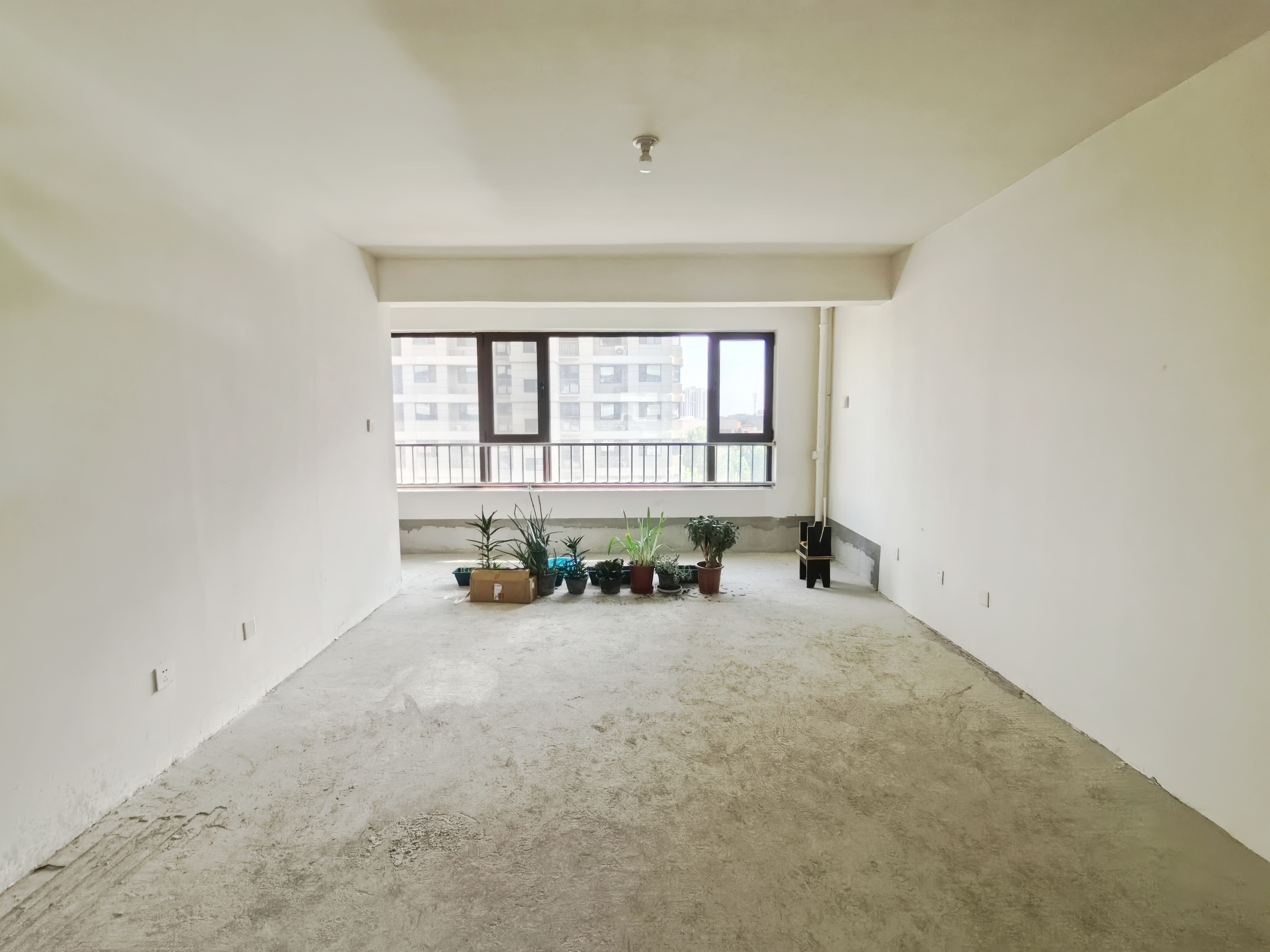 花海国际 128万 3室1厅2卫 131.0平米,开平区二手房,千家找房网