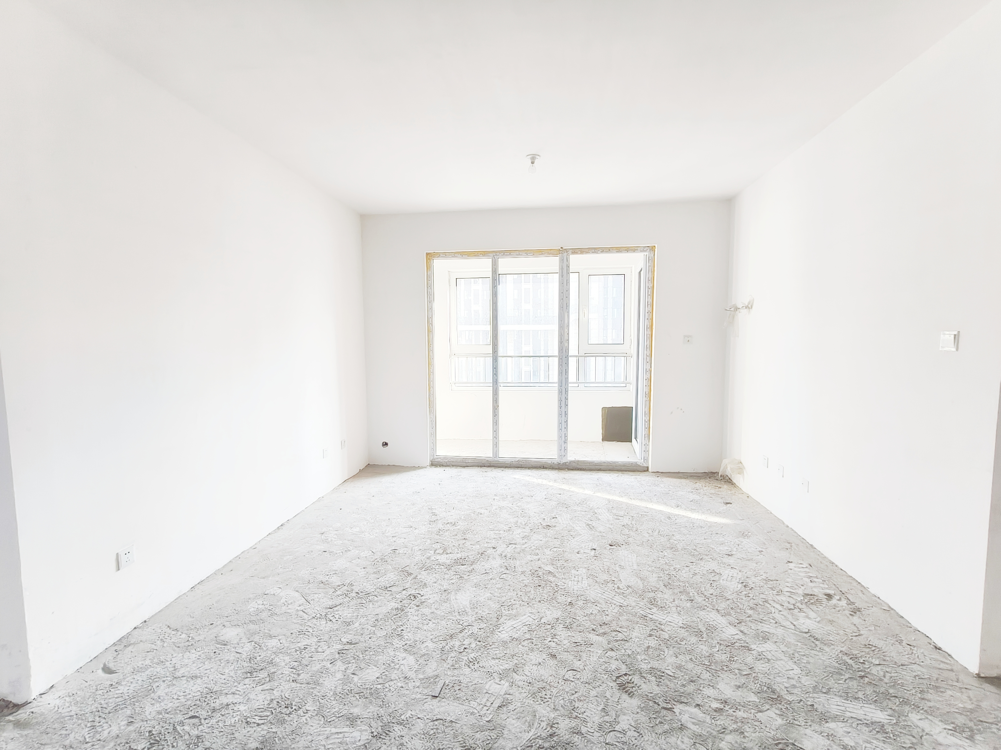 4室2厅2卫中建府