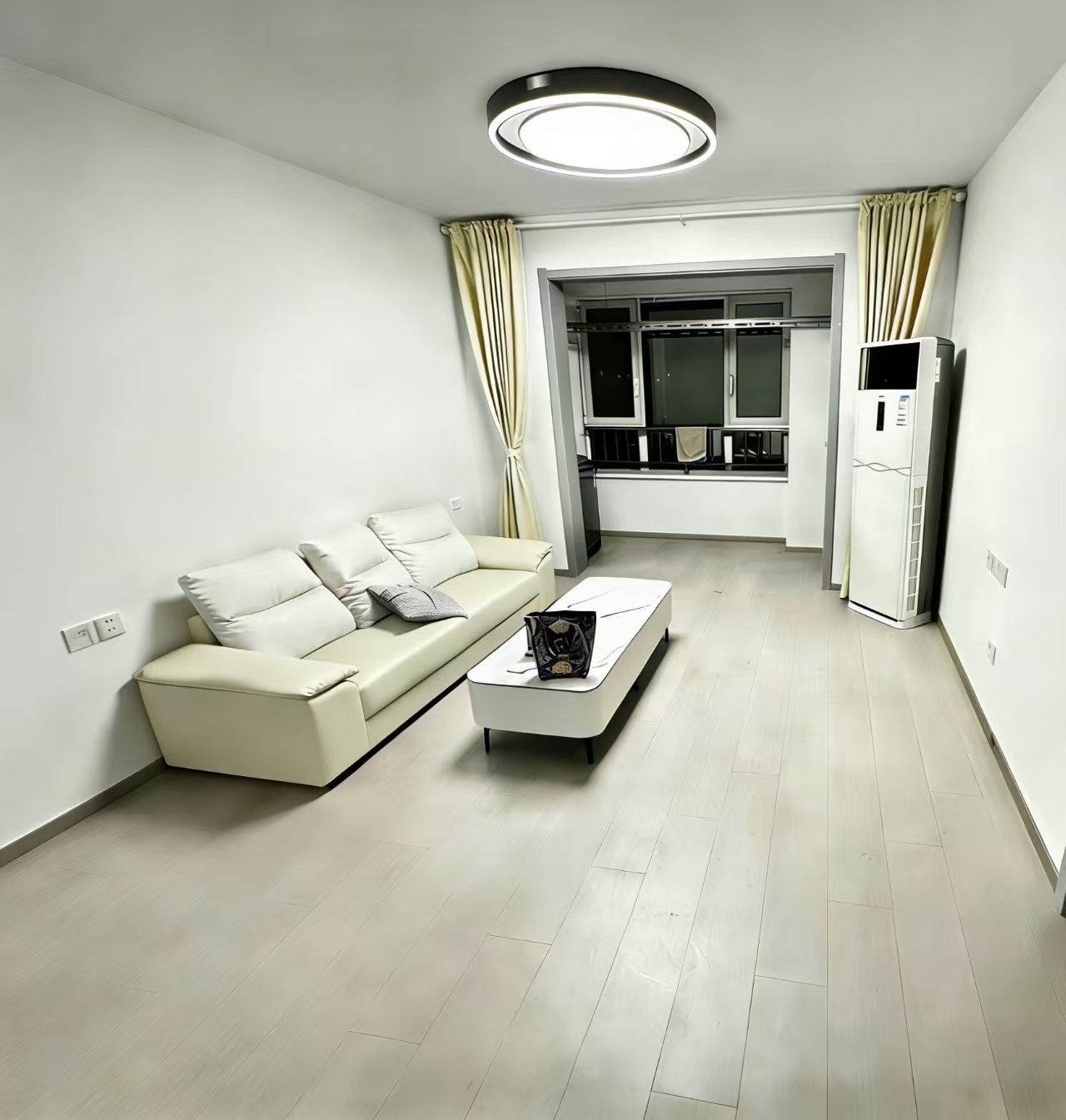 3室2厅2卫南湖中央广场（南湖西里悦然居）