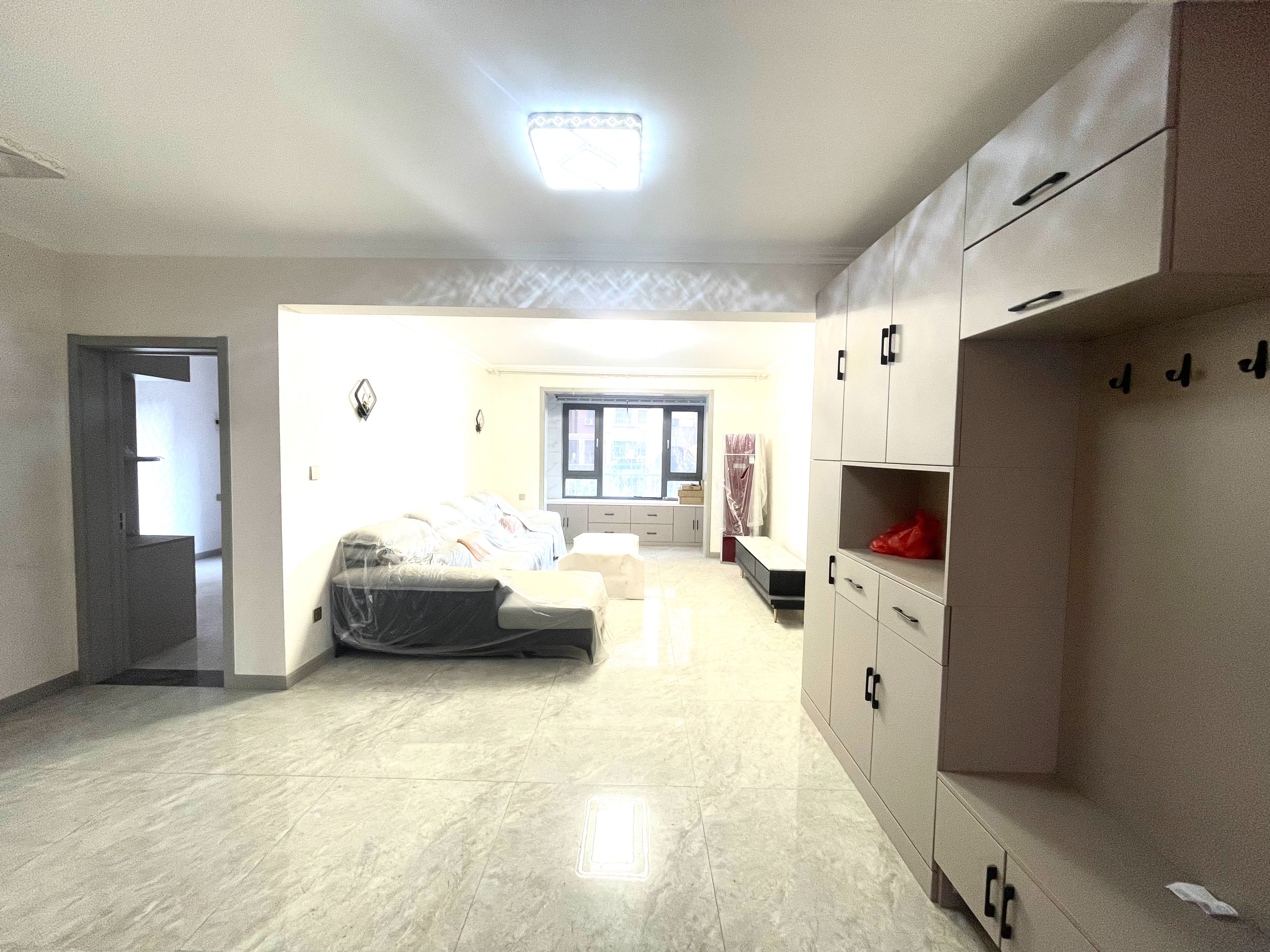 3室2厅1卫金色和园