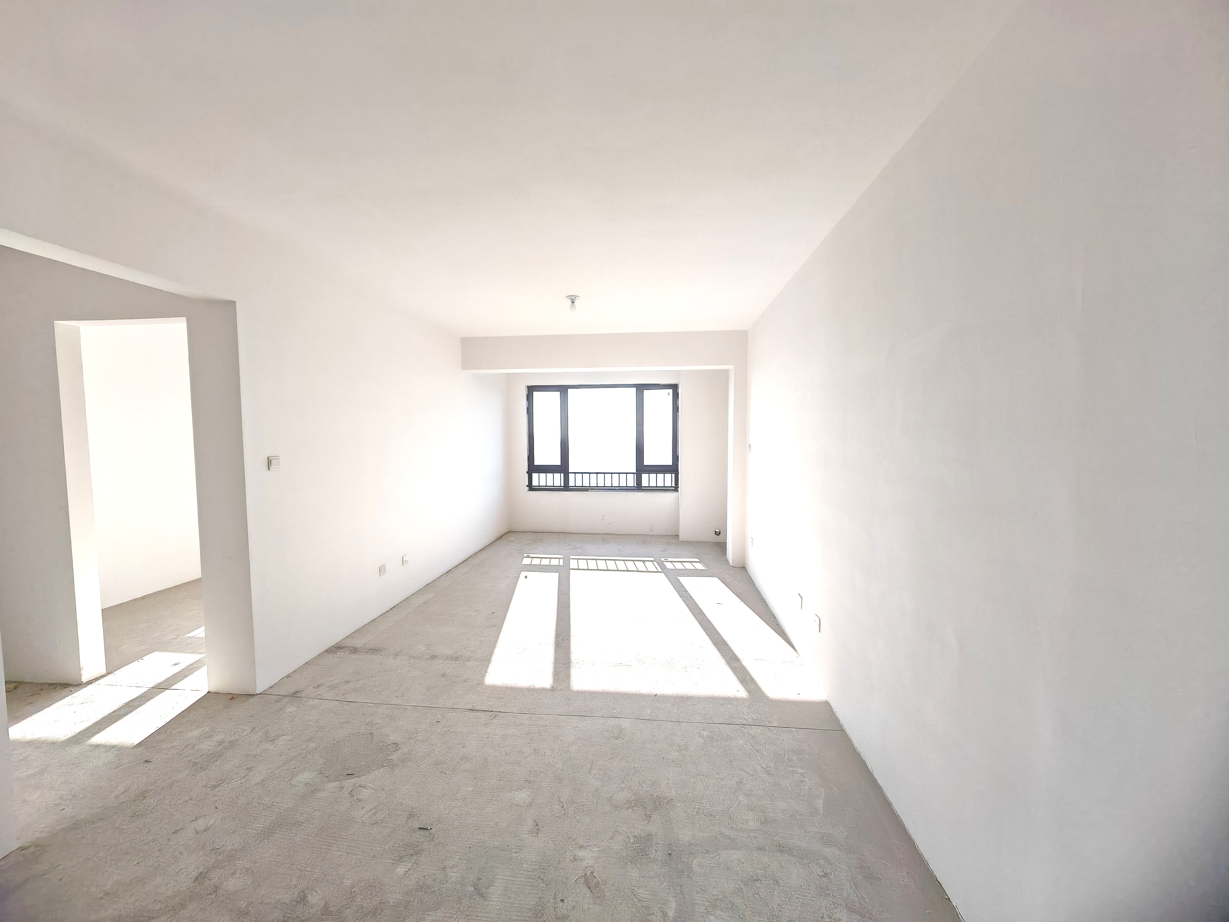 3室1厅1卫碧桂园凤凰星宸