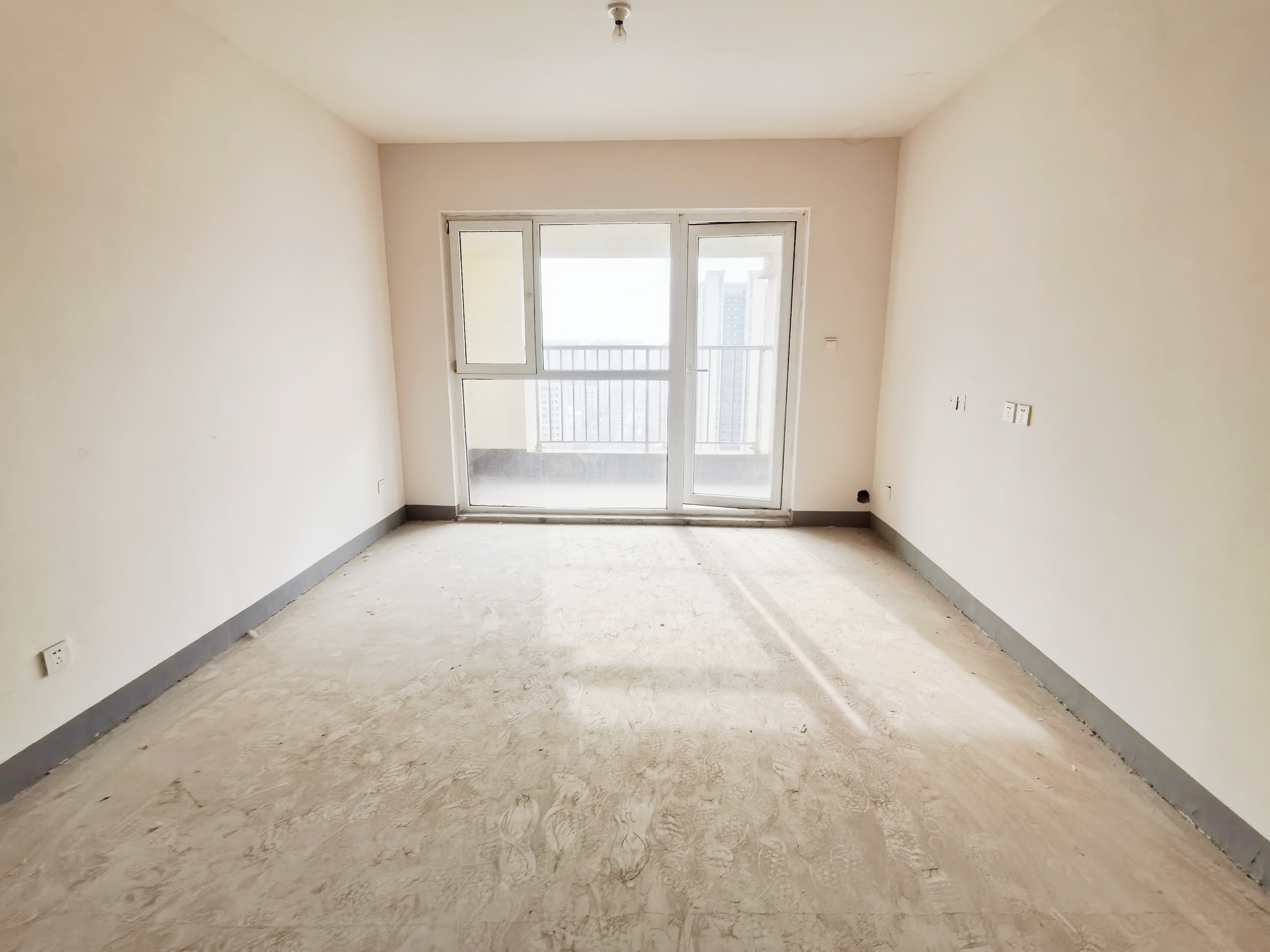 2室1厅1卫荣盛锦绣阅山