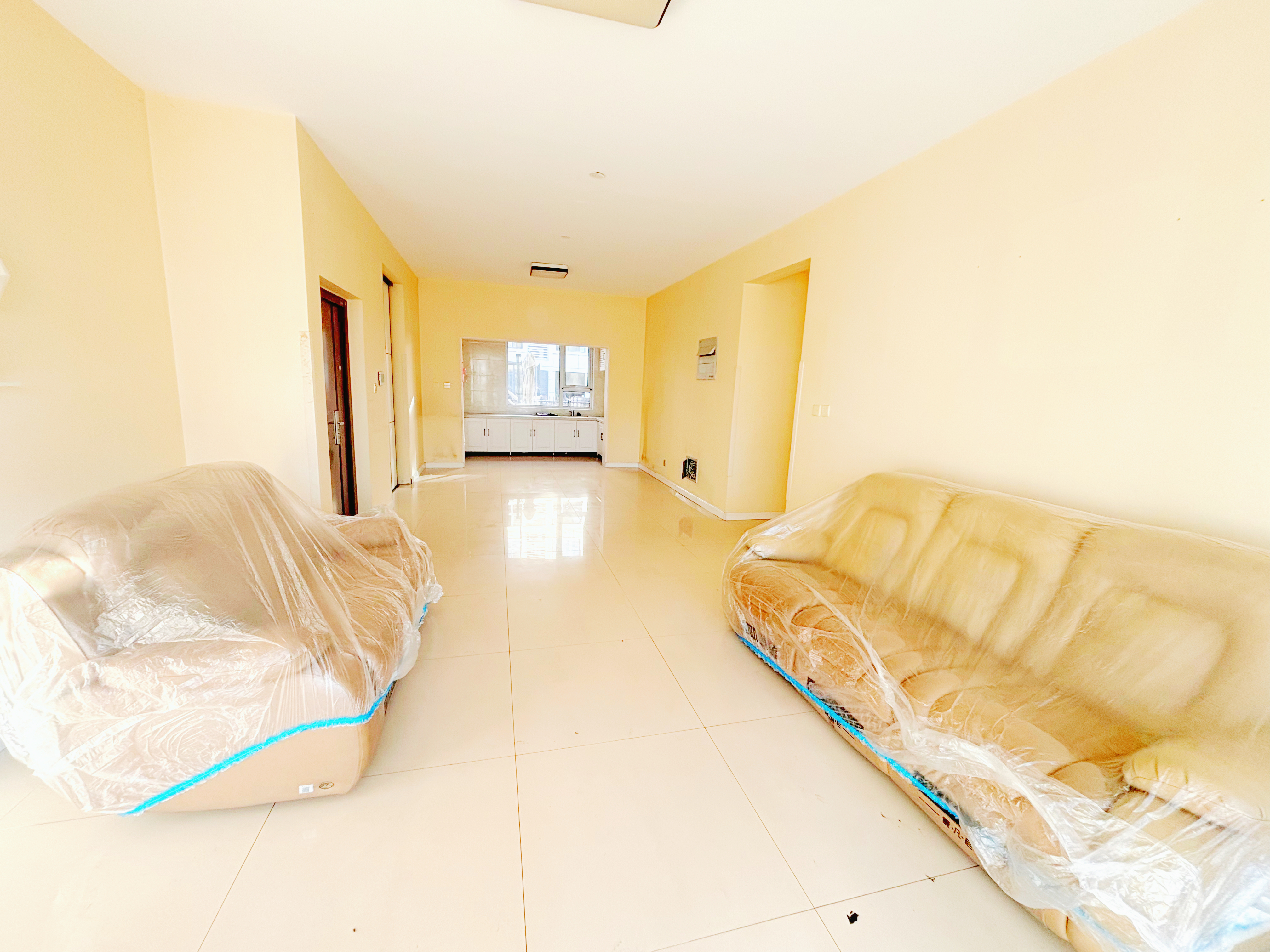 6室2厅2卫荣盛锦绣观邸