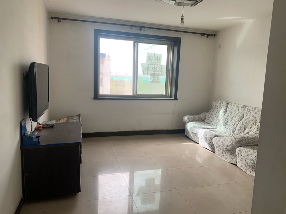 3室2厅1卫安平小区