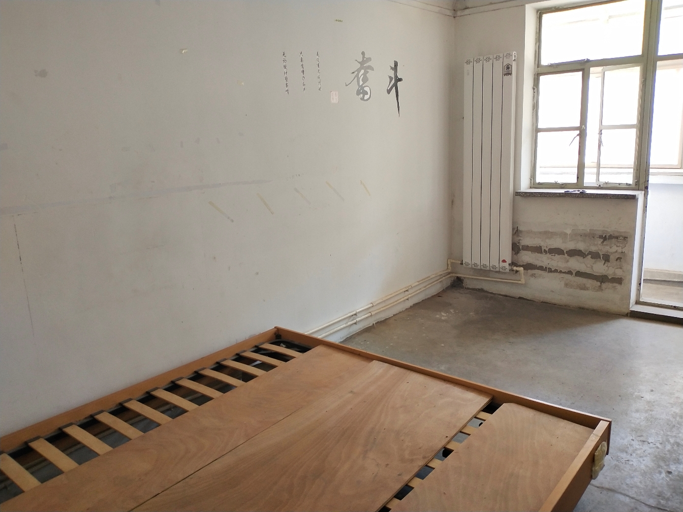 2室1厅1卫中建二局四公司家属楼